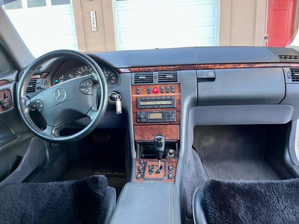2002 Mercedes-Benz W210 E-Class - Image 11 of 24