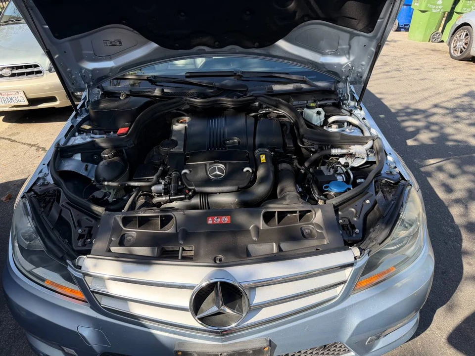 2013 Mercedes-Benz W204 C-Class - Image 3 of 9