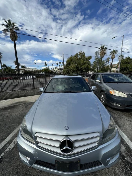 2013 Mercedes-Benz W204 C-Class - Image 2 of 9