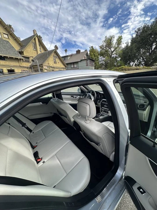 2013 Mercedes-Benz W204 C-Class - Image 6 of 9