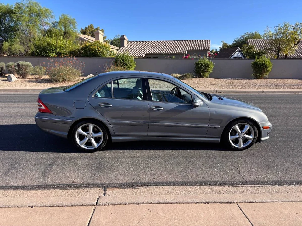 2006 Mercedes-Benz W203 C-Class - Image 9 of 17