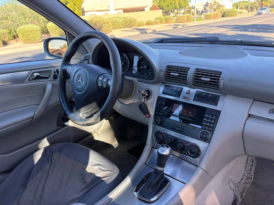 2006 Mercedes-Benz W203 C-Class - Image 13 of 17