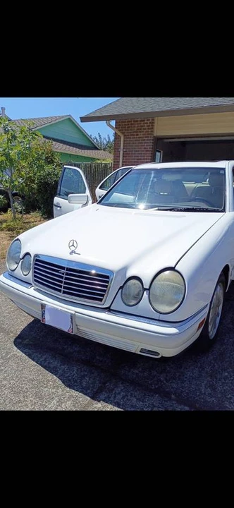 1997 Mercedes-Benz W210 E-Class - Image 4 of 17