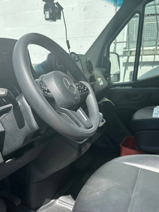 2023 Mercedes-Benz - Image 7 of 12