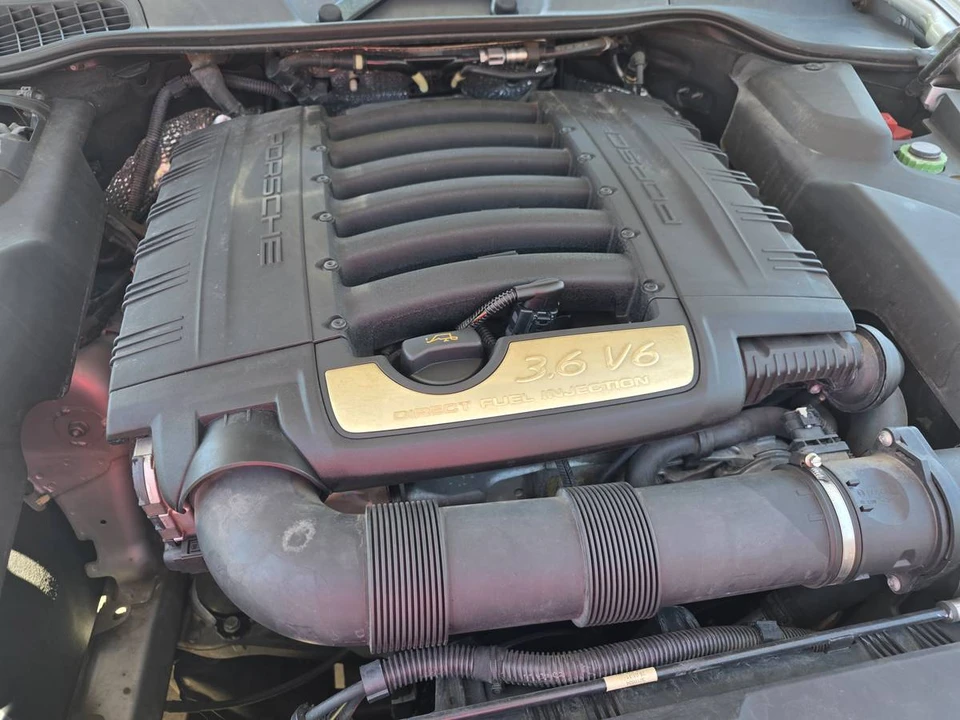 2011 Porsche 958 Cayenne - Image 7 of 24