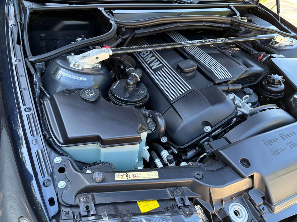 2006 BMW E46 330i & 330Ci - Image 3 of 5