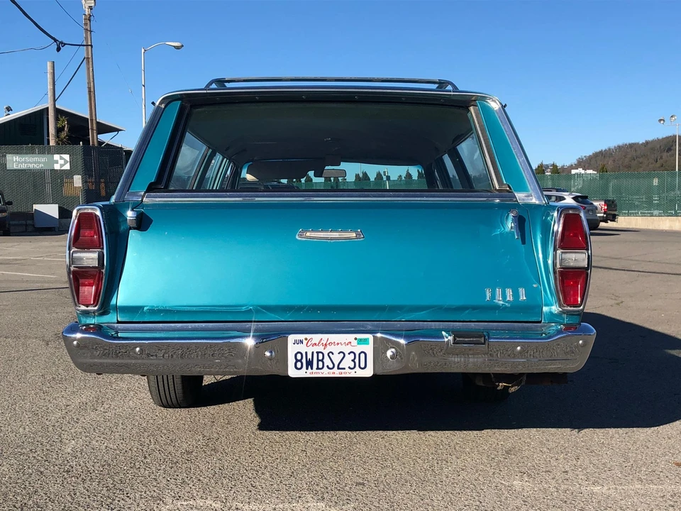 1968 Ford Country Sedan - Image 9 of 31
