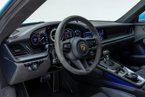 2022 Porsche 992 GT3 - Image 5 of 7