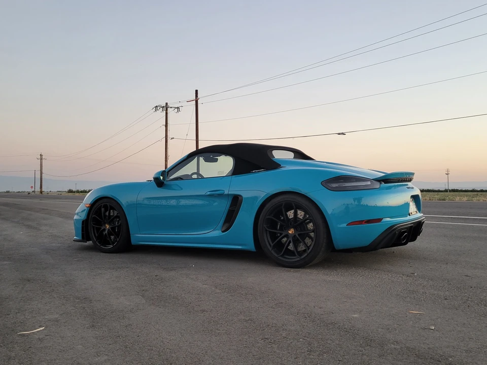 2021 Porsche 718 Boxster Spyder - Image 24 of 31