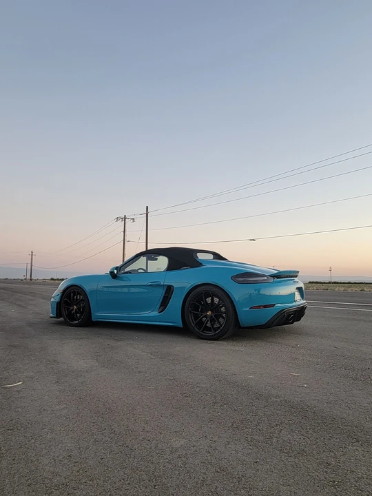 2021 Porsche 718 Boxster Spyder - Image 19 of 31