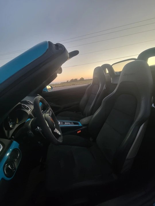 2021 Porsche 718 Boxster Spyder - Image 28 of 31