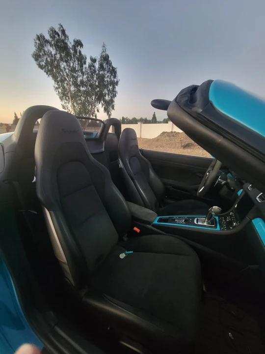 2021 Porsche 718 Boxster Spyder - Image 26 of 31