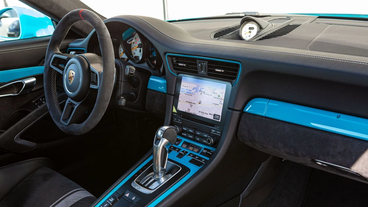 2018 Porsche 991 GT3 - Image 16 of 21