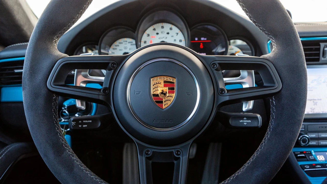 2018 Porsche 991 GT3 - Image 17 of 21