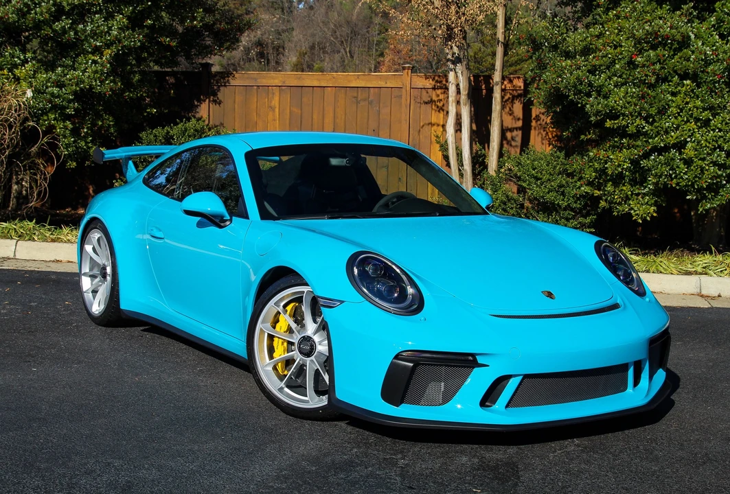2018 Porsche 991 GT3 - Image 2 of 7