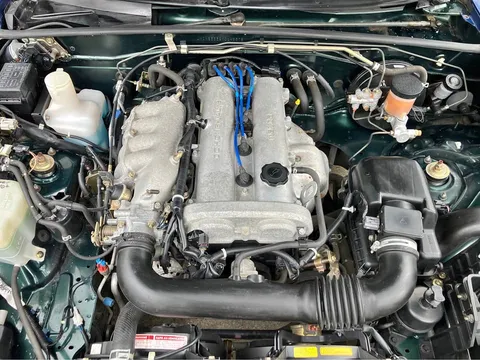 Mazda Miata 1.8 Running Engine