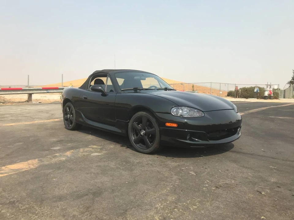 2001 Mazda NB MX-5 Miata - Image 3 of 5