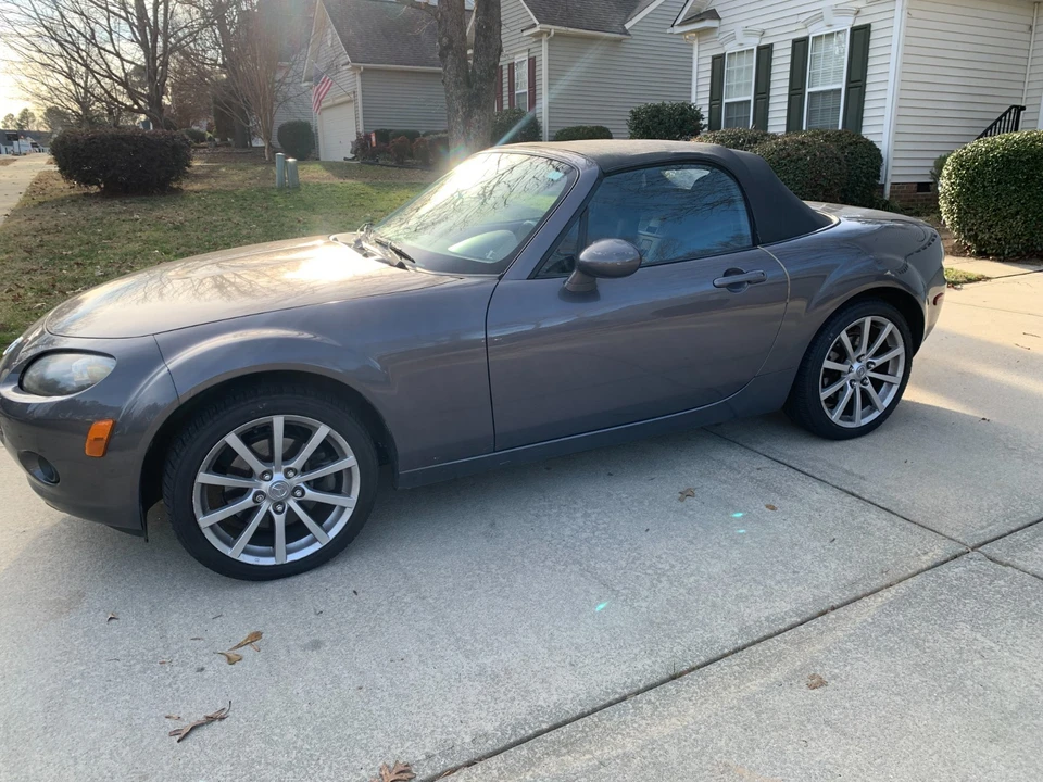 2006 Mazda NC MX-5 Miata - Image 6 of 21