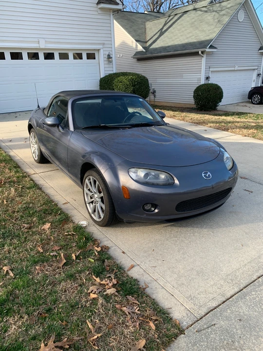 2006 Mazda NC MX-5 Miata - Image 5 of 21