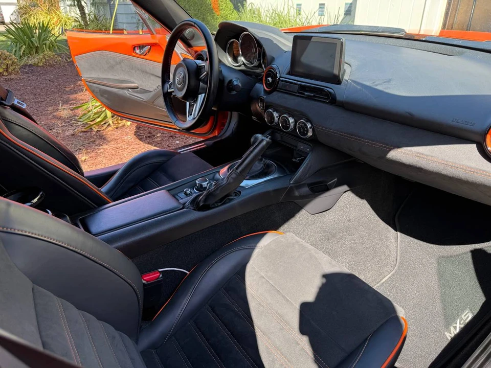 2019 Mazda ND MX-5 Miata - Image 17 of 22