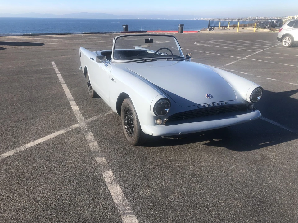 1963 Sunbeam Alpine - Image 9 of 31