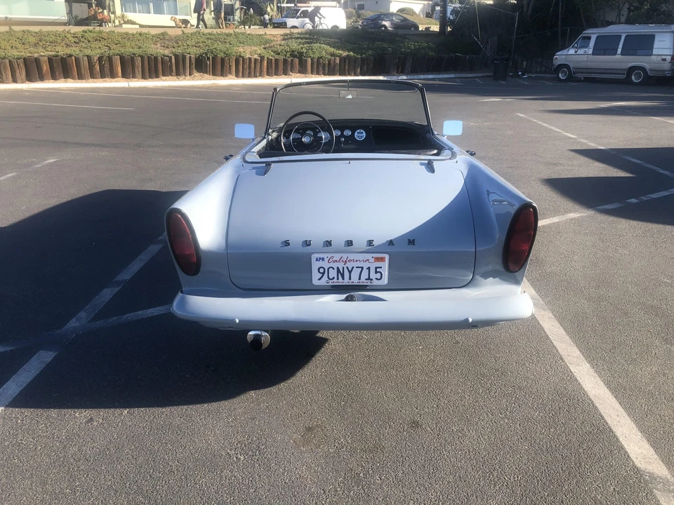1963 Sunbeam Alpine - Image 16 of 31