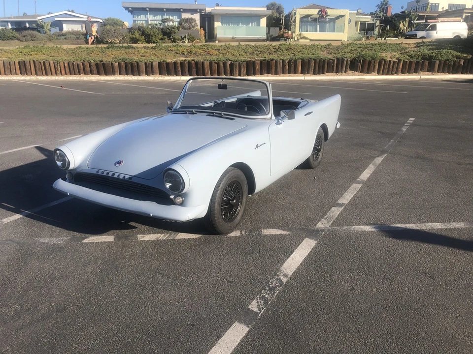 1963 Sunbeam Alpine - Image 4 of 31