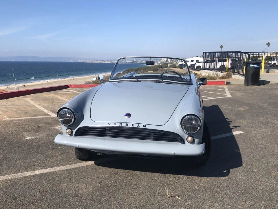 1963 Sunbeam Alpine - Image 6 of 31