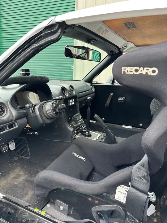 2001 Mazda NB MX-5 Miata - Image 7 of 12