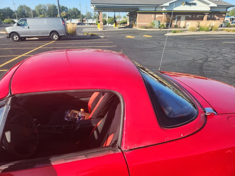 Mazda MX-5 - Image 4 of 4