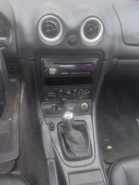 1998 Mazda NB MX-5 Miata - Image 7 of 10