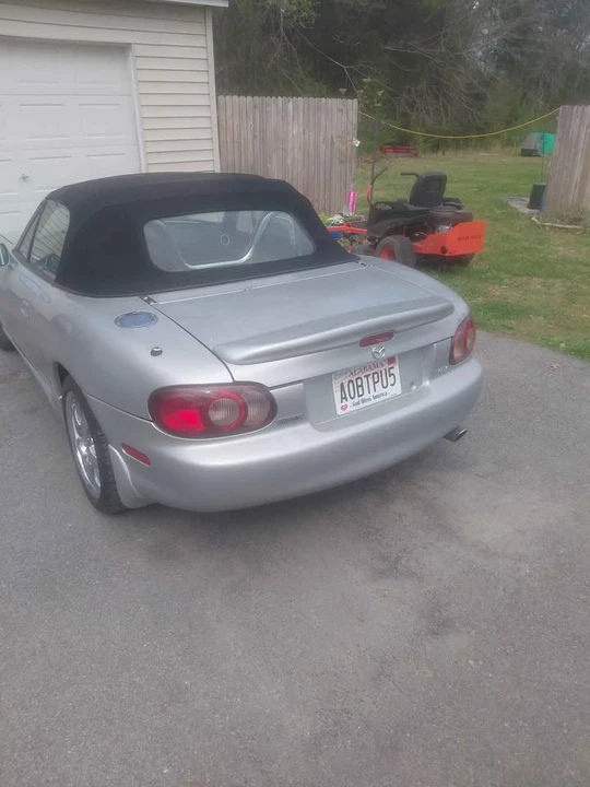 1998 Mazda NB MX-5 Miata - Image 2 of 10
