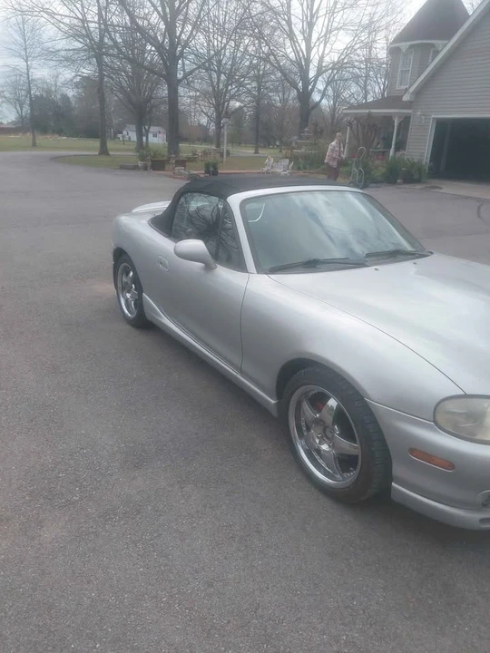 1998 Mazda NB MX-5 Miata - Image 4 of 10