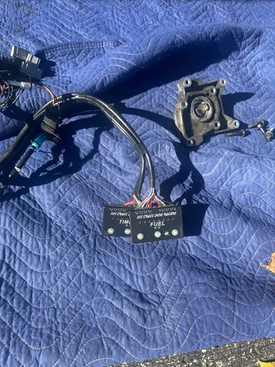 Parts & Memorabilia Mechanical Components - Image 2 of 2