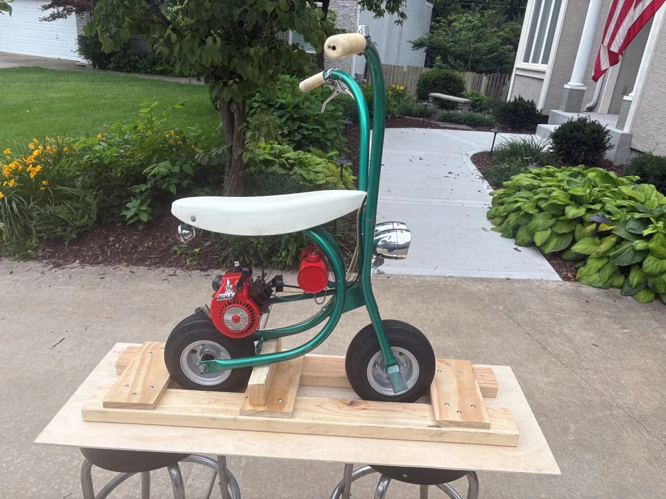Vehicle image 3 of 22