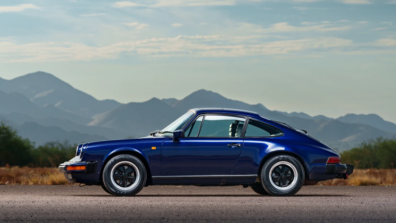 1984 Porsche 911 Carrera 3.2 - Image 13 of 31