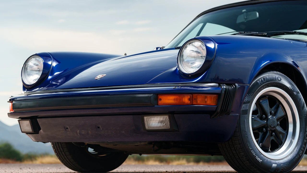 1984 Porsche 911 Carrera 3.2 - Image 28 of 31
