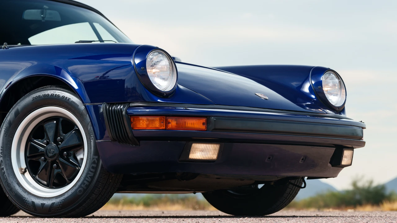 1984 Porsche 911 Carrera 3.2 - Image 29 of 31