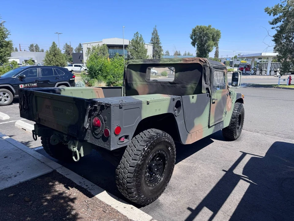 2008 Hummer HMMWV - Image 3 of 8