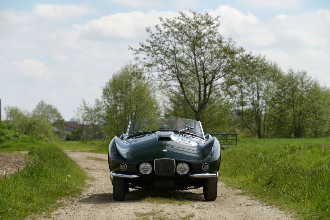 1954 Arnolt - Image 5 of 31