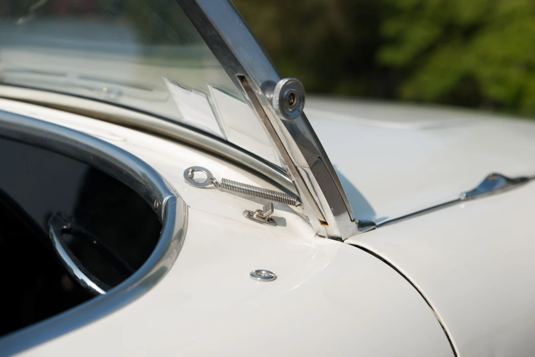1956 Austin-Healey 100 - Image 2 of 9