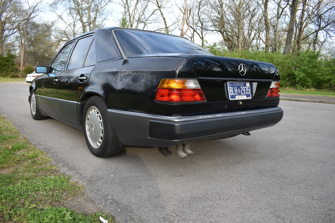 1991 Mercedes-Benz W124 E-Class - Image 13 of 31
