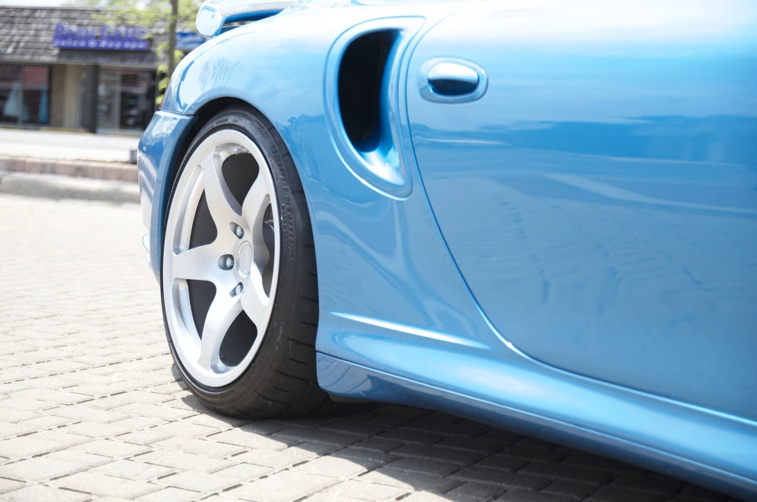 2002 Porsche 996 Turbo - Image 7 of 31