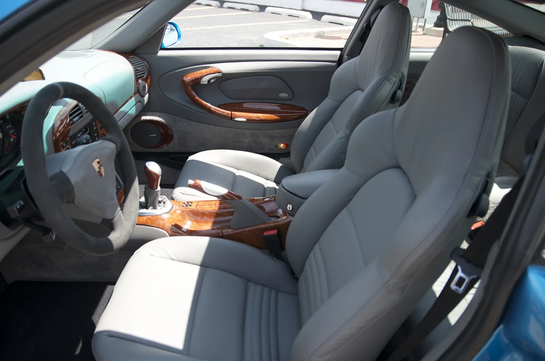 2002 Porsche 996 Turbo - Image 19 of 31