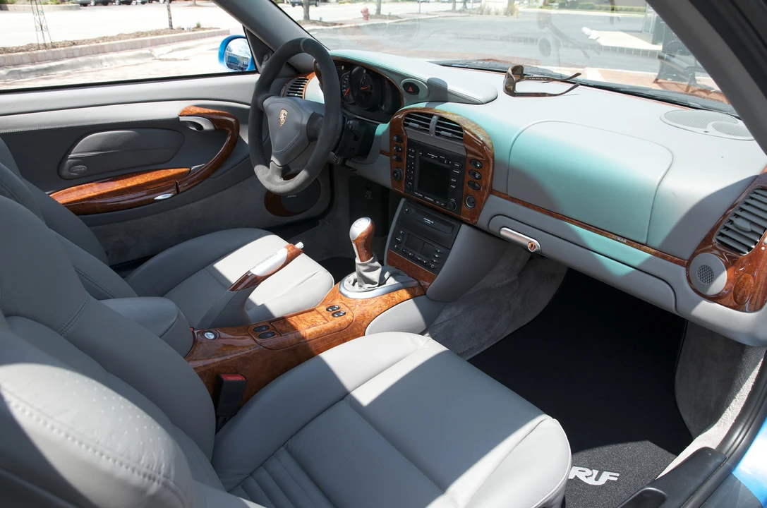 2002 Porsche 996 Turbo - Image 20 of 31