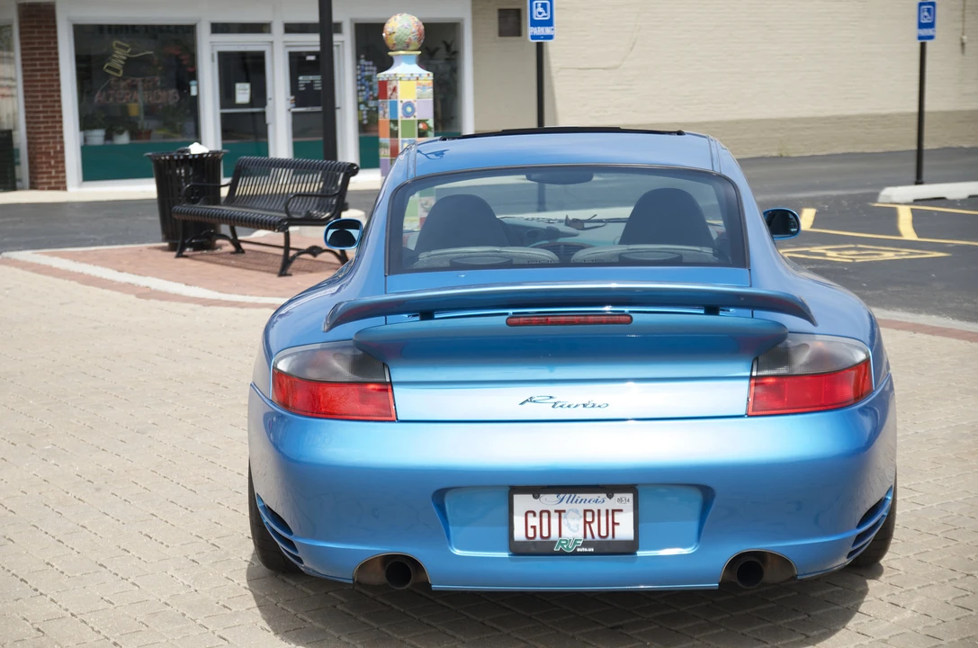 2002 Porsche 996 Turbo - Image 14 of 31
