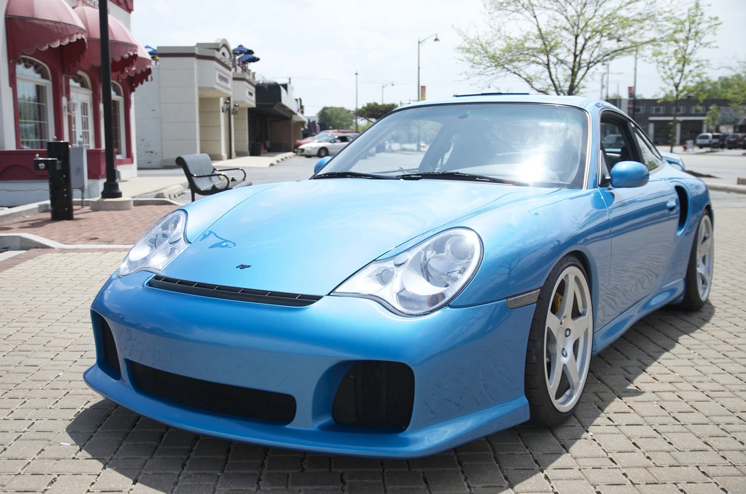 2002 Porsche 996 Turbo - Image 25 of 31