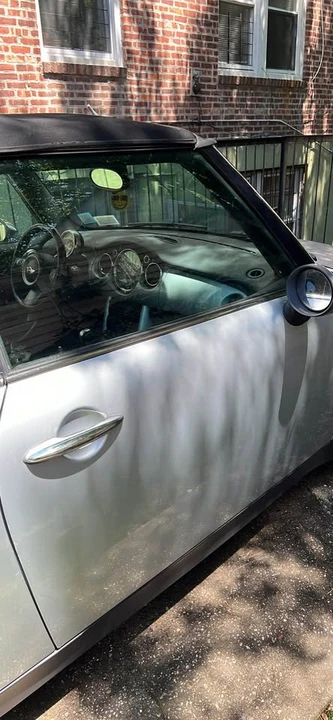 2005 Mini Mini 1st Gen - Image 5 of 11