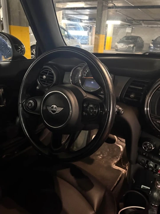 2018 Mini Mini 3rd Gen - Image 6 of 6
