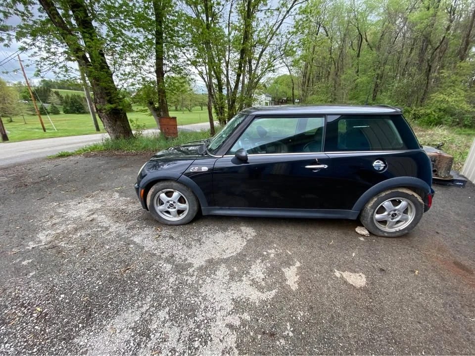 2004 Mini Mini Cooper S 1st Gen - Image 2 of 10